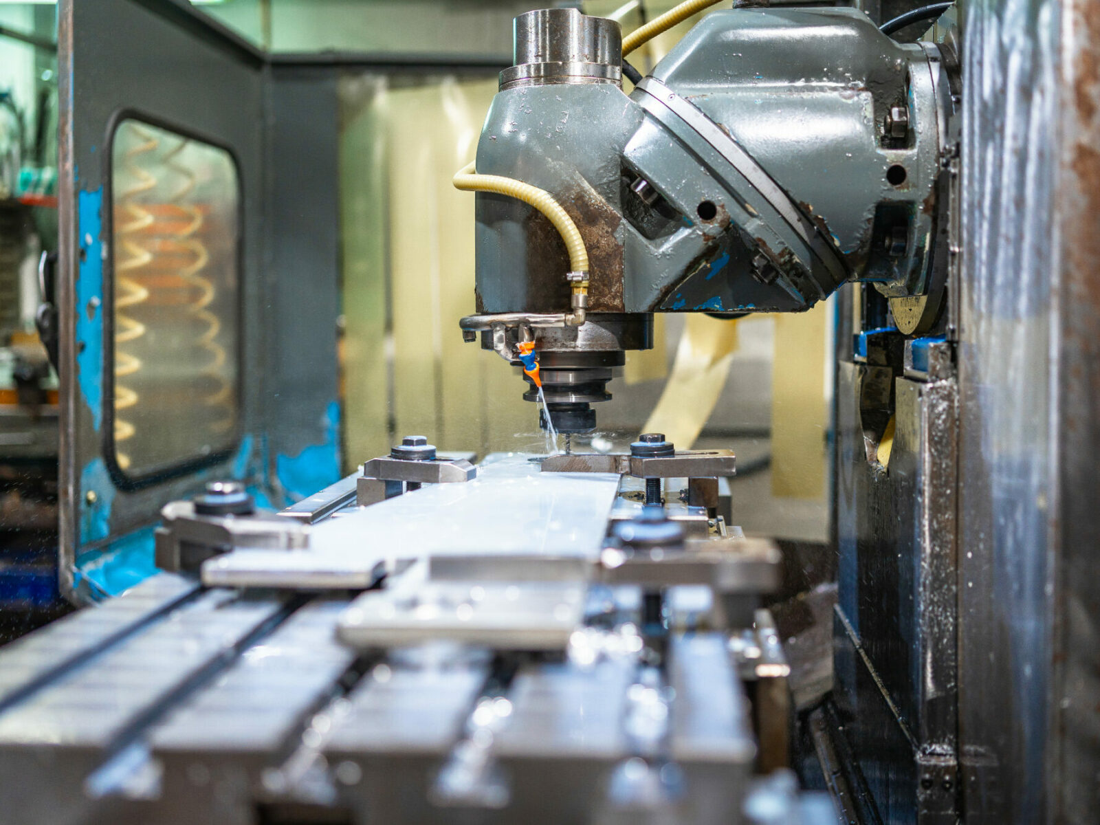 Officina Digitale: tecnologie CNC e produzione evoluta